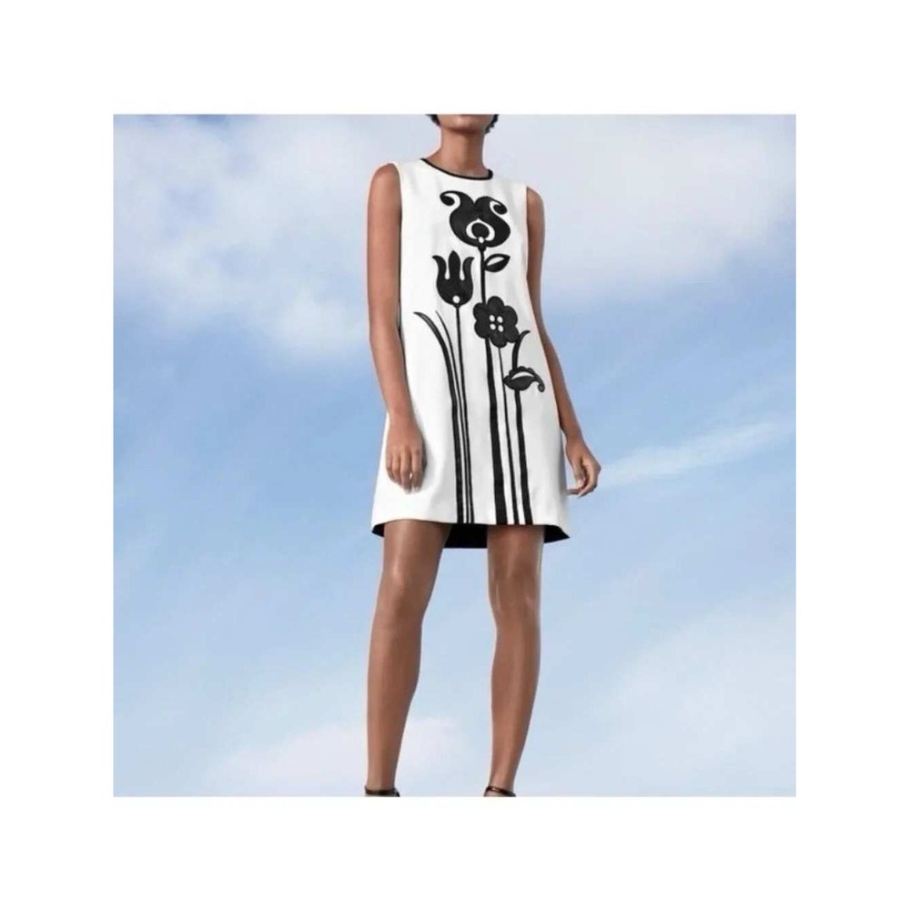 Victoria Beckham for Target Black White Floral Applique Shift Mini Dress XS NWT